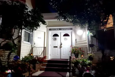 Image de Historic Mansion Downtown Suite # 2