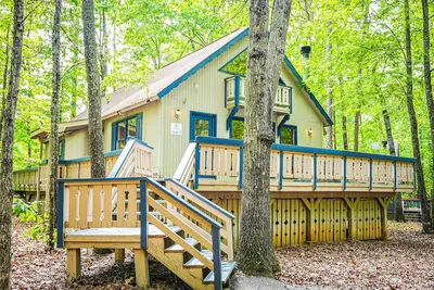 Image de Pine Mountain Club Chalets - Offlake Three Bedroom # 32 - Pas d'animaux acceptés