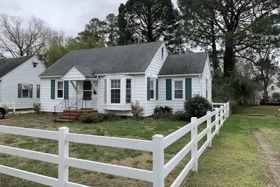 Image de Bungalow Côté Nord - Animaux acceptés, WiFi, Parking dans la rue