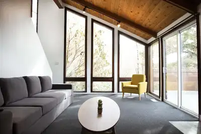 Image de Le hamac maison, sauna, bain à remous et arcade au Cottonwoods.