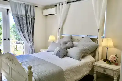 Image de Gumleaf Manor - Luxury Farmstay Apartment
