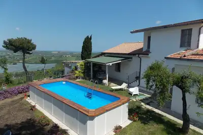 Image de Maison de vacances privée avec Wifi, piscine privée, Tv, terrasse, animaux admis, parking