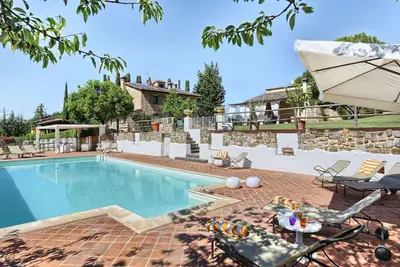 Image de Maison de vacances privée avec climatisation, Wifi, piscine privée, Tv, terrasse, vue panoramique