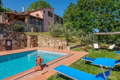 Image de Magnifique maison de vacances avec Wifi, piscine privée, Tv, terrasse, animaux admis et parking