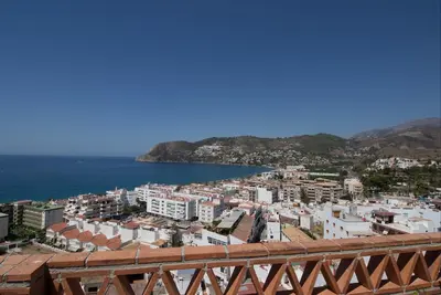 Image de Apto Luna. Appartement avec une grande terrasse et vue. La Herradura.
