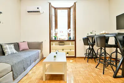 Image de Lavatera boutique bnb aprt for 4 in Central Athens near Concert Hall