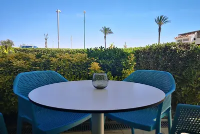 Image de Appartement propre et bien entretenu directement sur la plage, Wifi