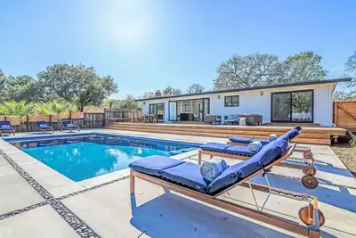 Image de Casa Blanco - nouvelle rénovation, emplacement parfait de la région viticole!