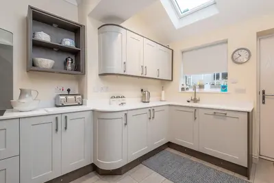 Image de 4 Bedrooms, sleeping 6, just 2 minutes walk from Hebden Bridge town square.
