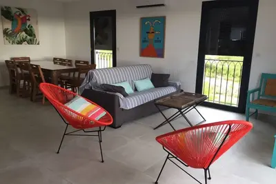 Image de Villa 3 chambres de grand confort à 500 mètres de la plage de Lozari
