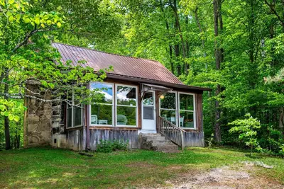 Image de Chalet en bois rond Lake Hideaway