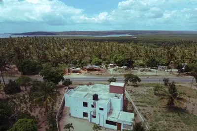 Image de Maison moderne avec une vue imprenable