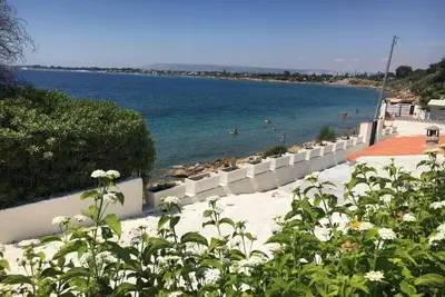 Image de Votre maison à 3 mètres de la mer