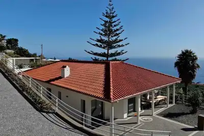 Calheta Boutique House \"Executive\"