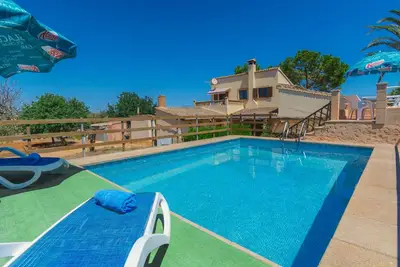 Image de Merveilleuse maison de vacances privée avec piscine privée, Wifi, Tv, terrasse et animaux admis