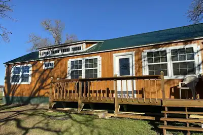 Image de Tout Nouveau Cabine confortable sur Ranch! ! !