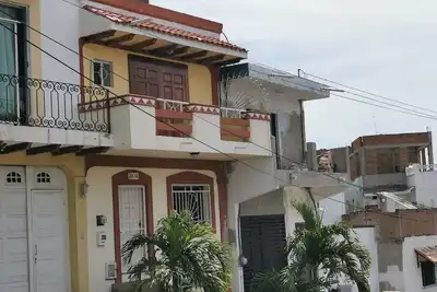 Image de Maison coloniale avec vue sur l'océan près de la plage à Mazatlan
