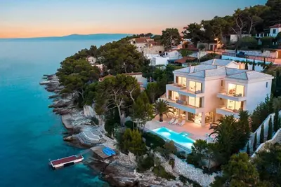 Image de Maison de vacances Selca pour 1 - 12 personnes avec 6 chambres Ă coucher - Domicile de vacance de lu