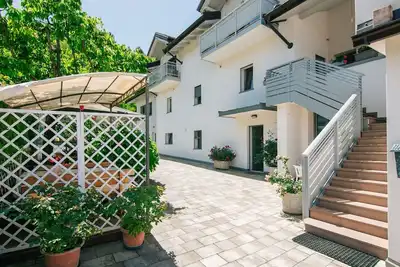 Image de Agréable appartement pour 4 personnes avec Wifi, Tv, patio et animaux admis