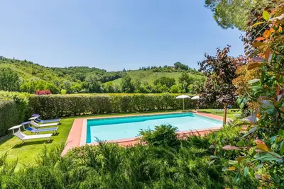 Image de Bel appartement dans une maison de vacances avec Wifi, piscine, Tv, patio, vue panoramique, parking