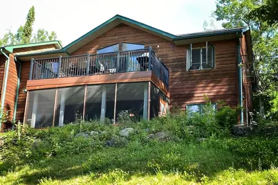 Image de SnowMo, Vtt, poisson, golf, bateau et divertissement au Lakewood's Resort sur le lac Namakagon