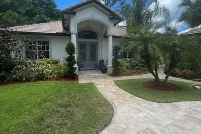 Image de 1000Sqft of Resort Living in Beautiful Wellington