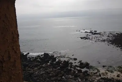 Image de Front de mer calme et rustique 10min papas