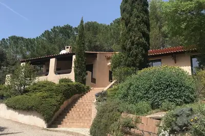 Image de Belle villa sans vis à vis, au calme, grande piscine chauffée et vue dégagée