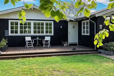 Image de Charmant Cottage pres de la mer-By Traum