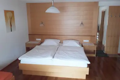 Image de Chambre double neuve (type A) Z-Nr. 4 - Greber Christine - chambre d'hôtes Fernblick