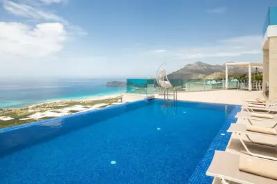Magnifique villa pour 7 personnes avec vue sur la plage de Phalasarna