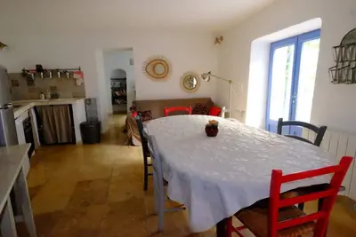 Image de Maison avec terrasse au cœur de la Provence