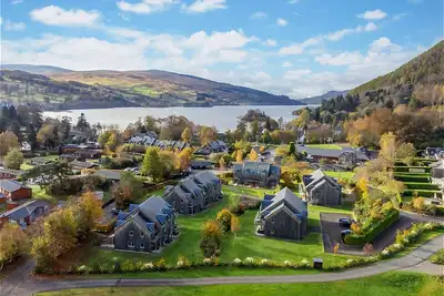 Image de Mains of Taymouth, Kenmore ~ Crannog Lodge 4 * - dort 6 personnes dans 3 chambres