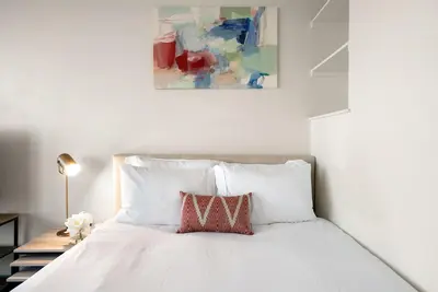 Image de Kasa | Arlington | Classy Studio Apartment