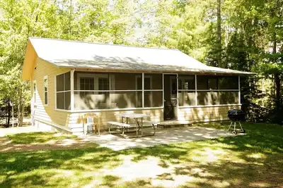 Image de CatTail Cabin - Propriétés de la location d'ancre