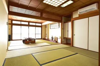 Image de Alphabed Takamatsu Marugamemachi  401 Tatami ha / Takamatsu Kagawa