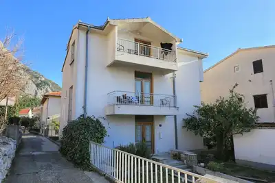 Image de Appartement de trois chambres avec le balcon et la vue sur le mer Gradac, Makarska (A-18151-a)