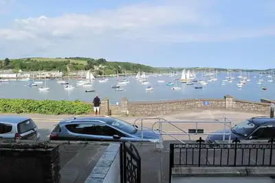 La Roue, vue sur le port appartement pour deux - entrée privée et patio