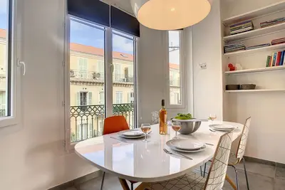 Image de N&J - Bow Window Buffa - Central - Proche mer