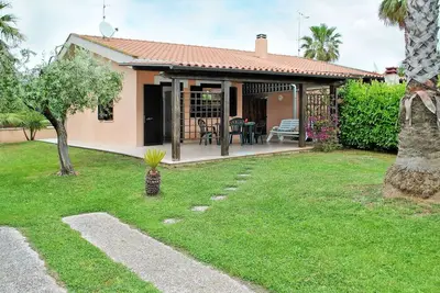 Image de Joli appartement avec Wifi, climatisation, Tv, terrasse, animaux admis et parking