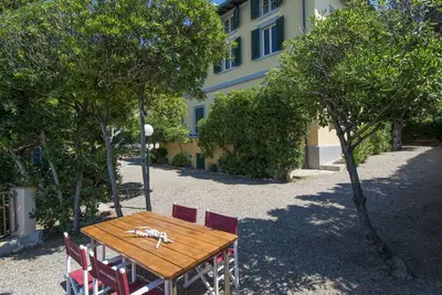 Image de Magnifique maison de vacances privée pour 9 personnes avec Wifi, Tv, patio et animaux admis