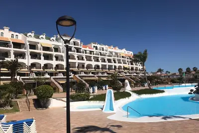 Image de Rocas del Mar, Costa del Silencio, Tenerife holiday apartment