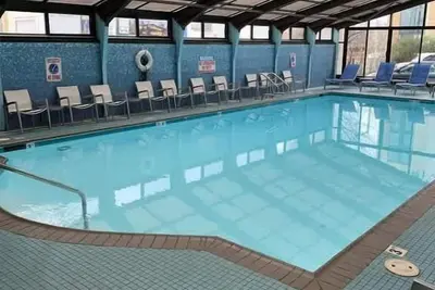 Image de Va Beach - Rez-de-chaussée - Spa - Douche accessible en fauteuil roulant!