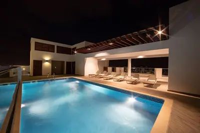 Image de La galerie est un hôtel / appartement de marque avec une sécurité 24h / 24.