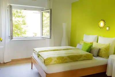 Appartement Lightland avec parking et jardin