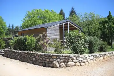 Image de Cabane Châtaigner 23 m² (2 chambres) sans sanitaire 4 personnes