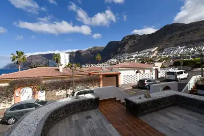 Image de Appartement de 3 chambres à Los Gigantes avec une vue imprenable