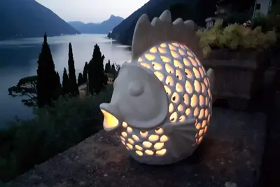 Image de villa sur le lac de Lugano (province de Como) avec une vue imprenable