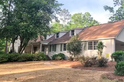 Image de Location de maître au large de Washington Rd! Proche et pratique pour les cours et les restaurants!