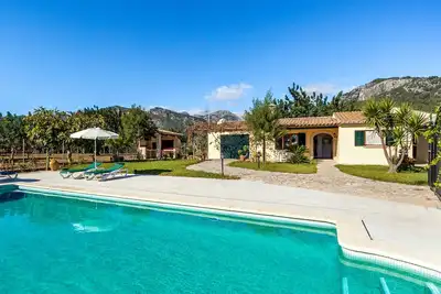 Image de Villa rurale avec piscine – Villa Tabo